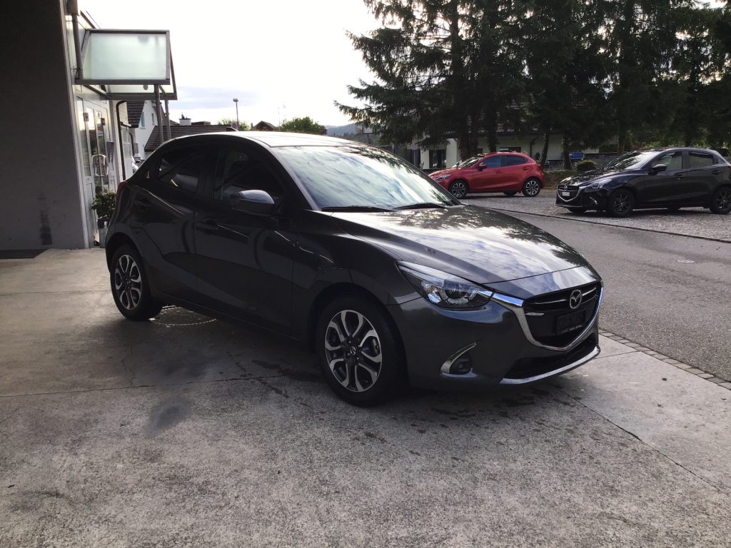 MAZDA 2 1.5 90 Revolution, Benzin, Occasion / Gebraucht, Automatik - 6