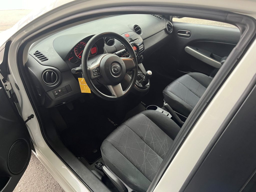 MAZDA 2 1.3 84 MZR Exclusive, Benzina, Occasioni / Usate, Manuale - 5