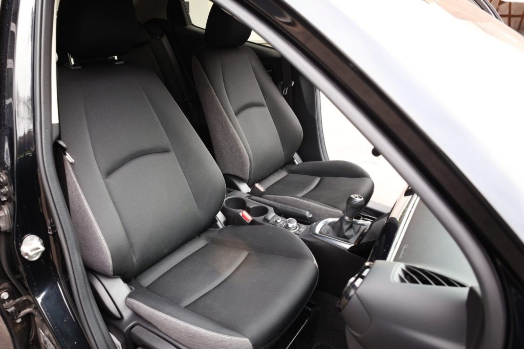 MAZDA 2 1.5 115 Exclusive-Line inkl. 360° Kamera, Mild-Hybrid Benzin/Elektro, Occasion / Gebraucht, Handschaltung - 5
