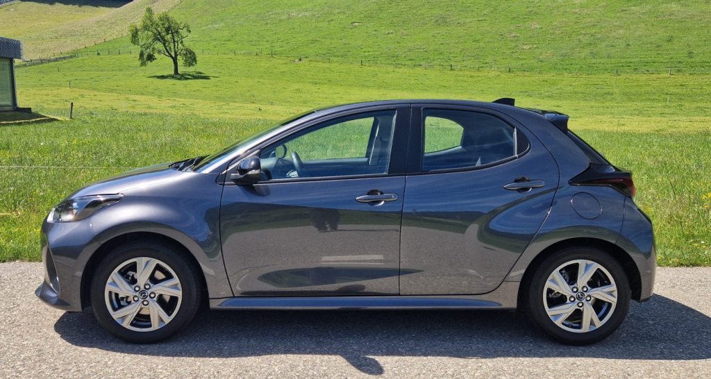 MAZDA 2 1.5 Hybrid Exclusive-Line, Voll-Hybrid Benzin/Elektro, Occasion / Gebraucht, Automatik - 3