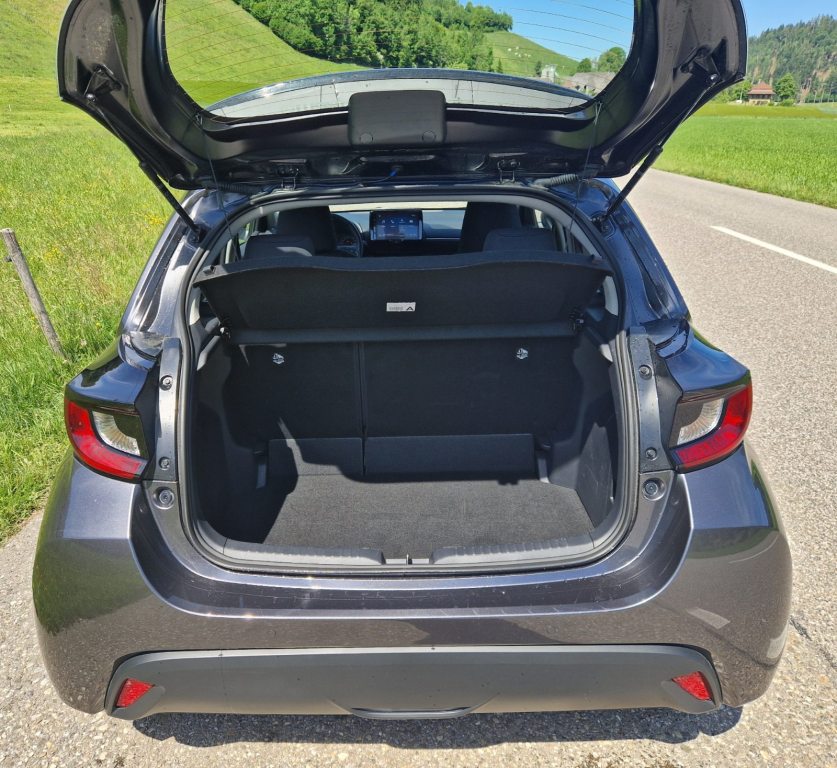 MAZDA 2 1.5 Hybrid Exclusive-Line, Voll-Hybrid Benzin/Elektro, Occasion / Gebraucht, Automatik - 6