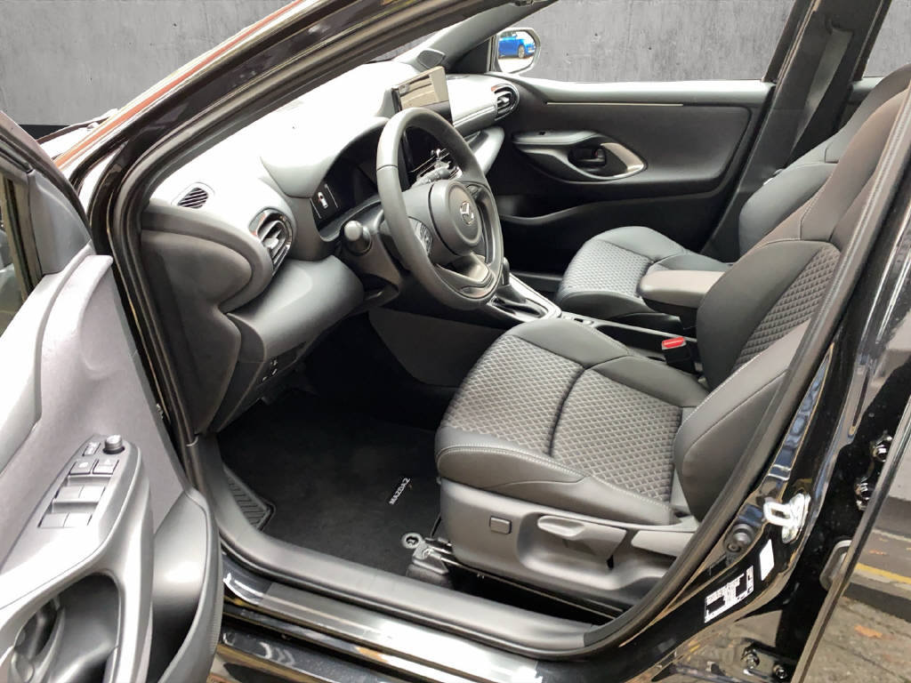MAZDA 2 1.5 Hybrid Homura Plus, Hybride Intégral Essence/Électricité, Voiture de démonstration, Automatique - 6
