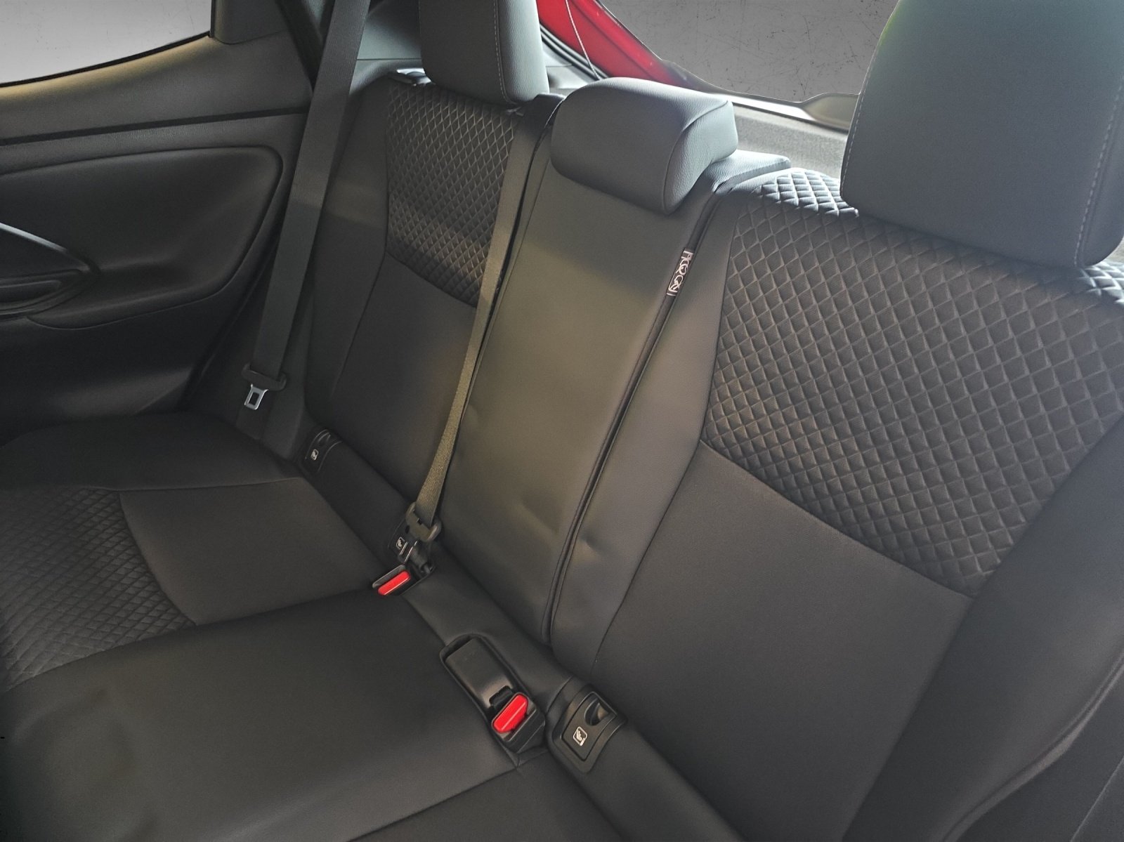 MAZDA 2 1.5 Hybrid Homura, Hybride Intégral Essence/Électricité, Voiture de démonstration, Automatique - 6