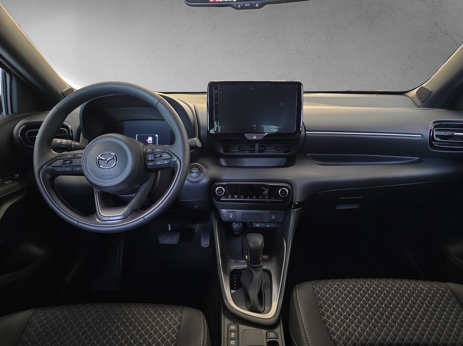 MAZDA 2 1.5 Hybrid Homura, Hybride Intégral Essence/Électricité, Voiture de démonstration, Automatique - 7