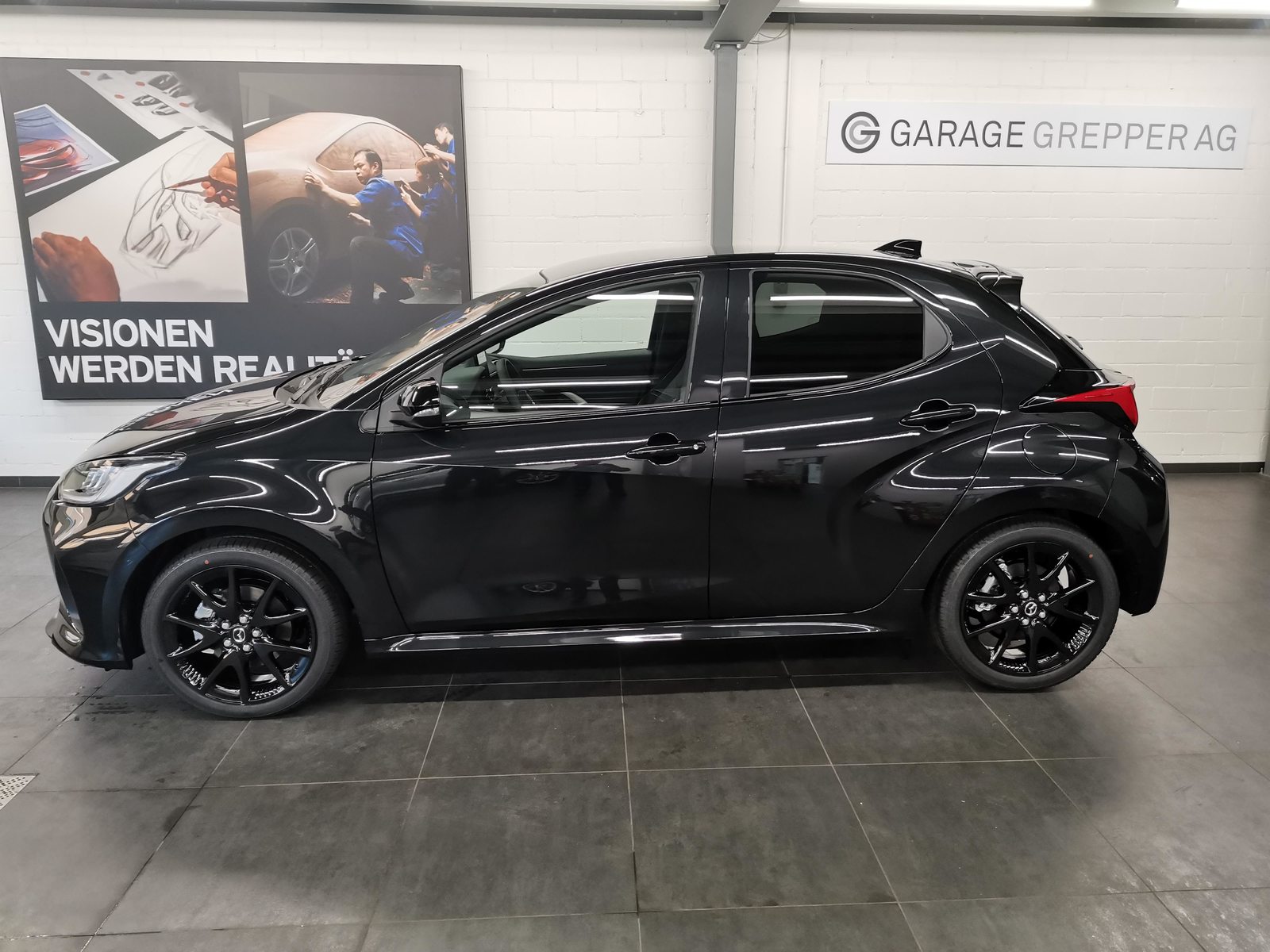 MAZDA 2 1.5 Hybrid Homura Plus, Hybride Integrale Benzina/Elettrica, Auto dimostrativa, Automatico - 3