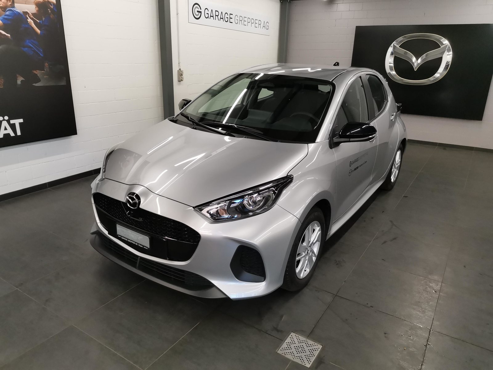 MAZDA 2 1.5 Hybrid Centre-Line