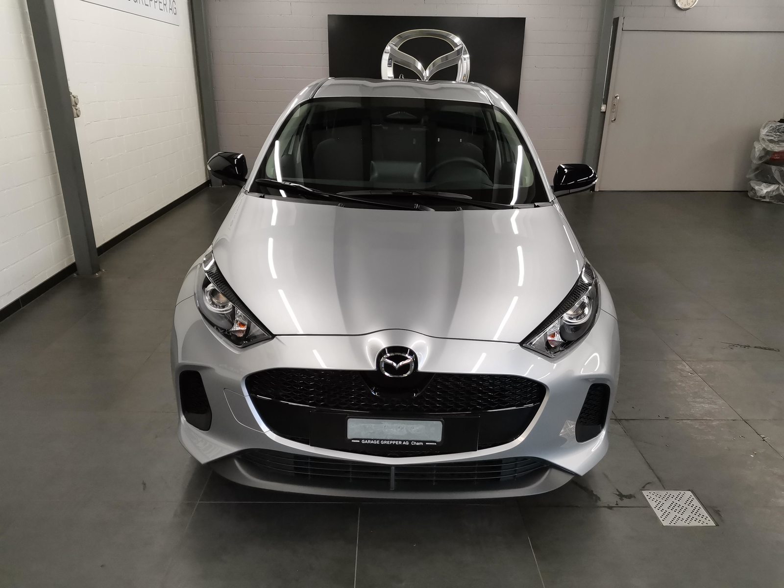MAZDA 2 1.5 Hybrid Centre-Line, Hybride Integrale Benzina/Elettrica, Auto dimostrativa, Automatico - 2