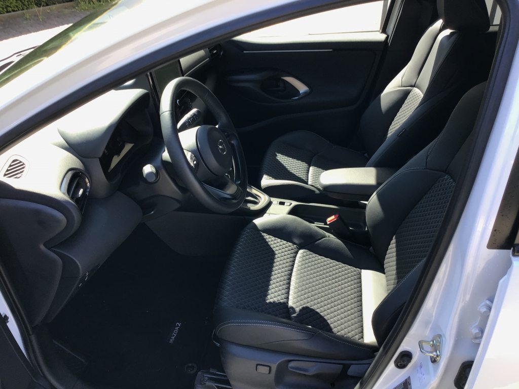 MAZDA 2 1.5 Hybrid Homura Plus, Voll-Hybrid Benzin/Elektro, Vorführwagen, Automatik - 7