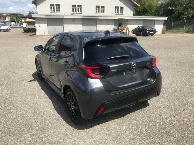 MAZDA 2 1.5 Hybrid Homura Plus, Hybride Intégral Essence/Électricité, Voiture de démonstration, Automatique - 4