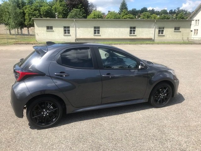 MAZDA 2 1.5 Hybrid Homura Plus, Hybride Intégral Essence/Électricité, Voiture de démonstration, Automatique - 6