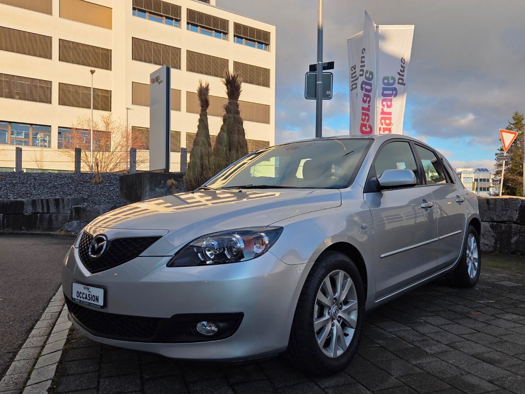 MAZDA 3 Hatchback 1.6 Exclusive