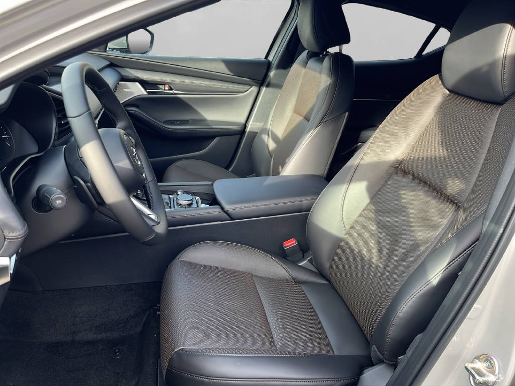 MAZDA 3 Hatchback 2.5 Takumi, Mild-Hybrid Petrol/Electric, New car, Automatic - 5