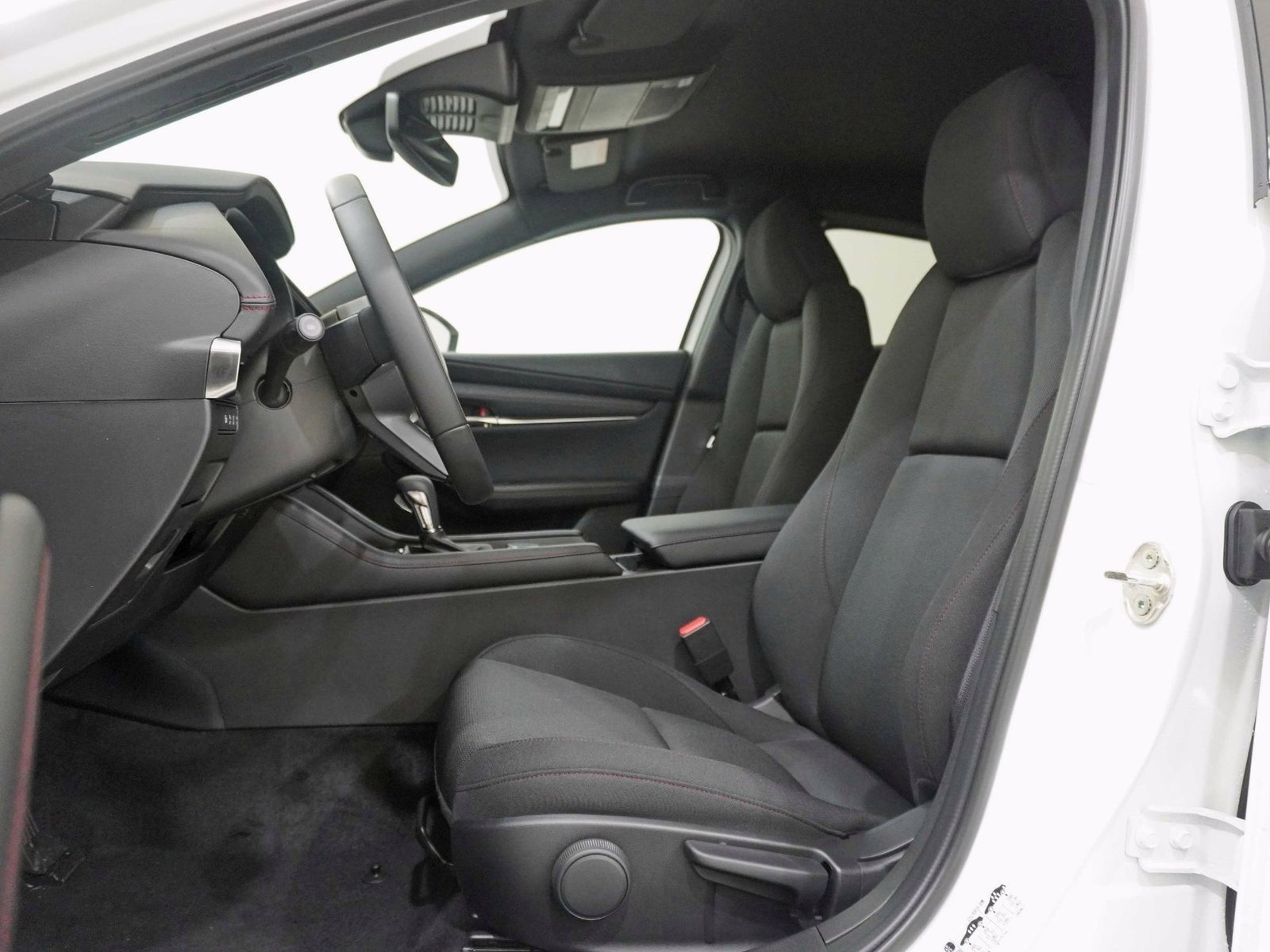 MAZDA 3 Hatchback 2.0 186 Homura, Essence, Voiture nouvelle, Automatique - 7