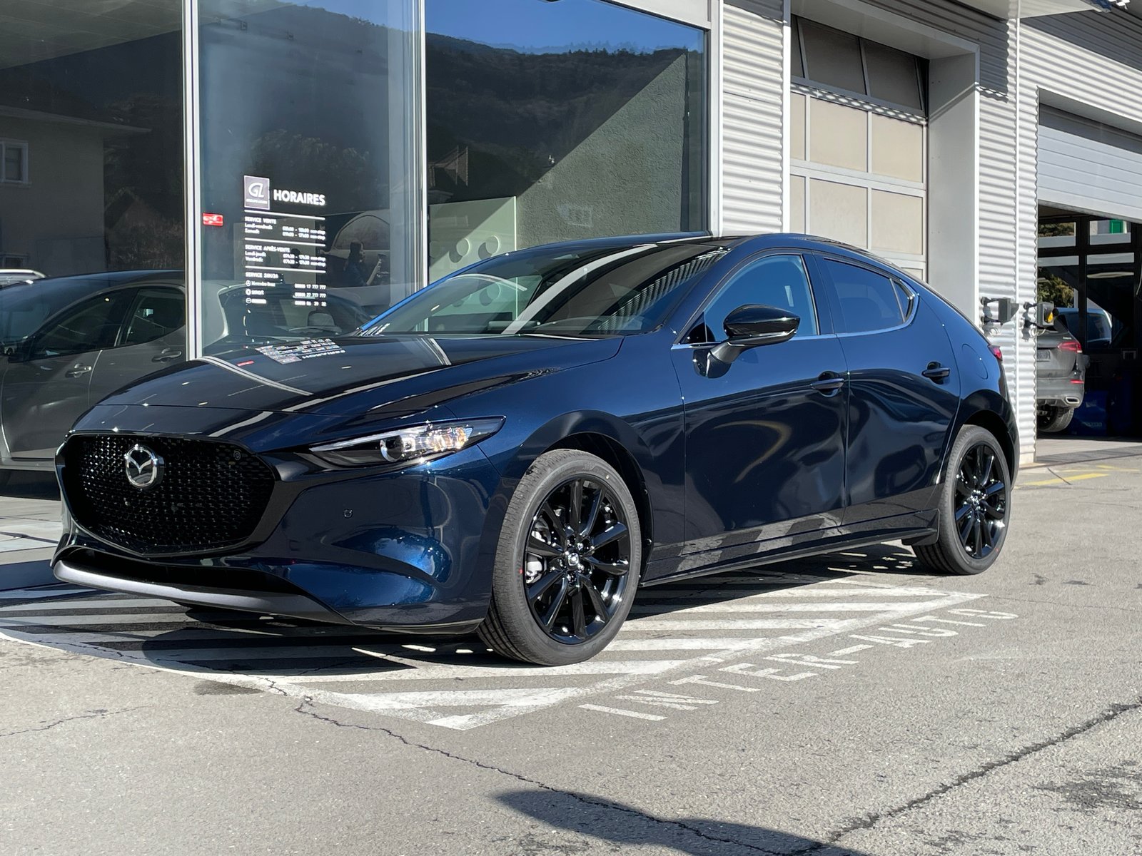 MAZDA 3 Hatchback SKYACTIV-X M Hybrid 186 Homura Automat