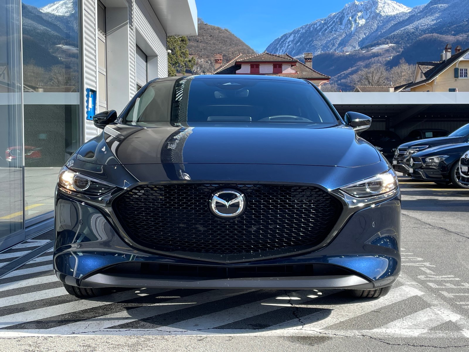 MAZDA 3 Hatchback SKYACTIV-X M Hybrid 186 Homura Automat, Hybride Léger Essence/Électricité, Voiture nouvelle, Automatique - 2