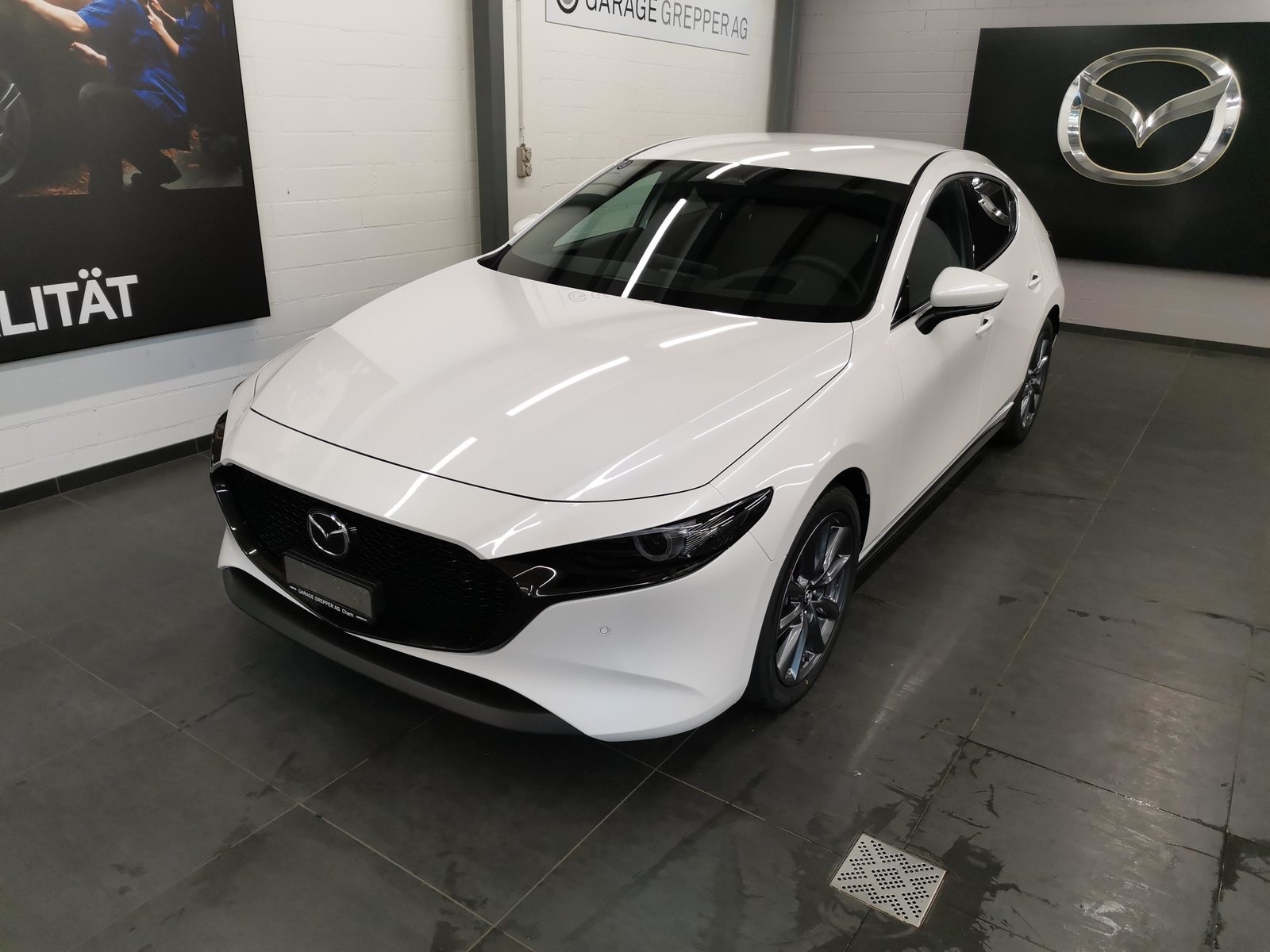 MAZDA 3 Hatchback 2.5 Exclusive-Line