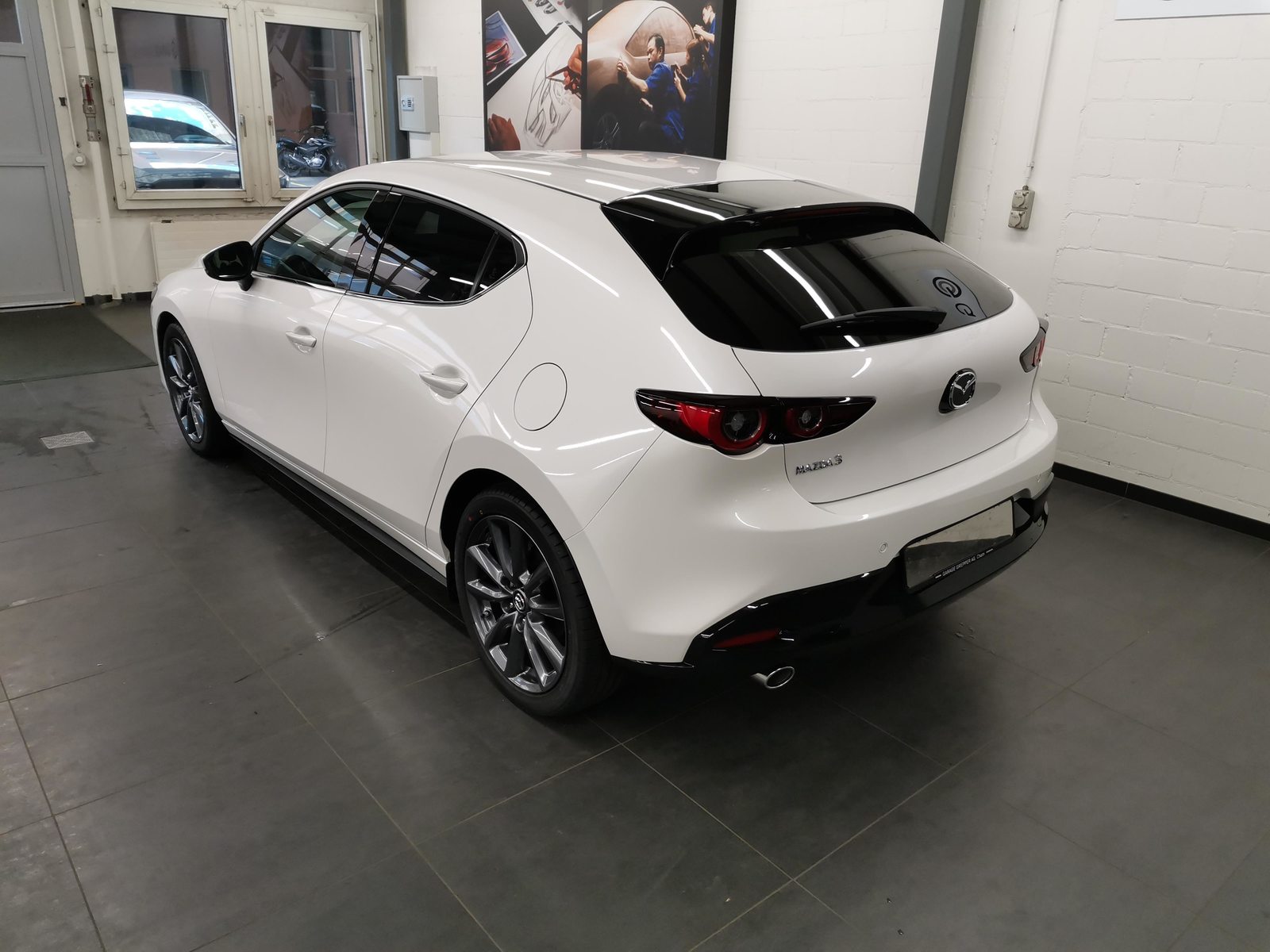 MAZDA 3 Hatchback 2.5 Exclusive-Line, Hybride Leggero Benzina/Elettrica, Auto nuove, Automatico - 4