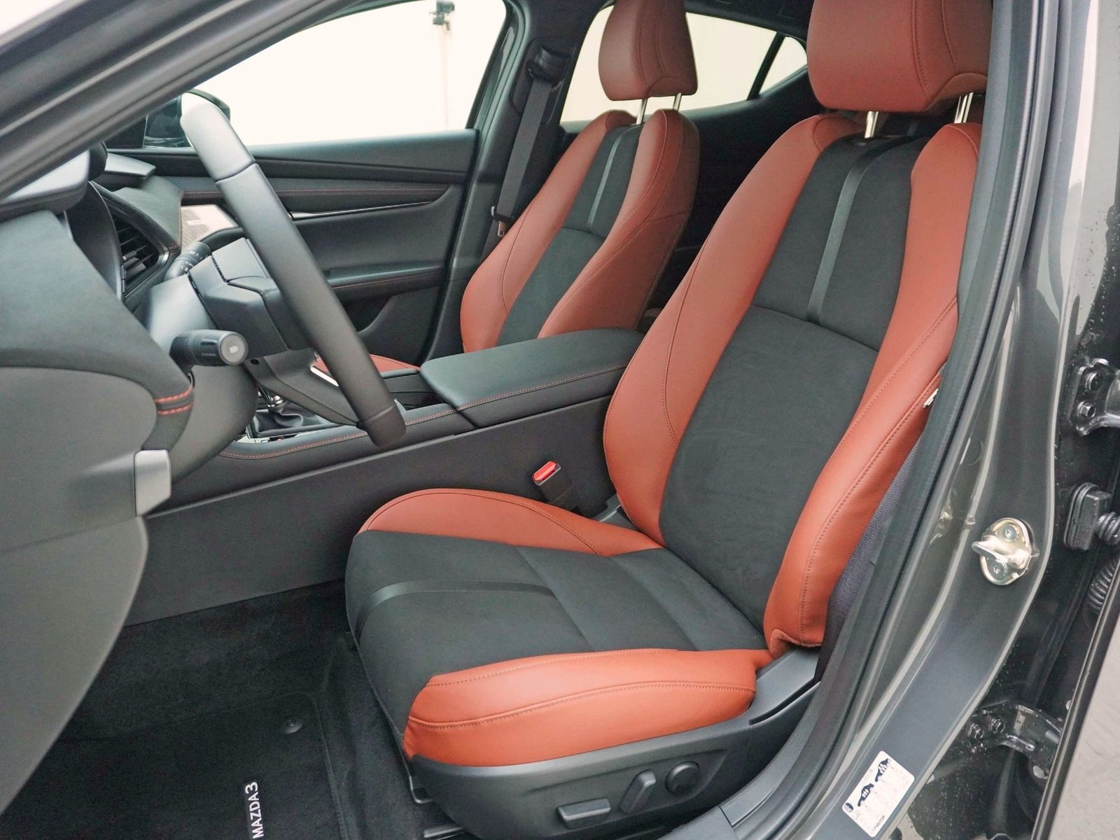 MAZDA 3 Hatchback 2.5 Nagisa, Mild-Hybrid Petrol/Electric, New car, Automatic - 7