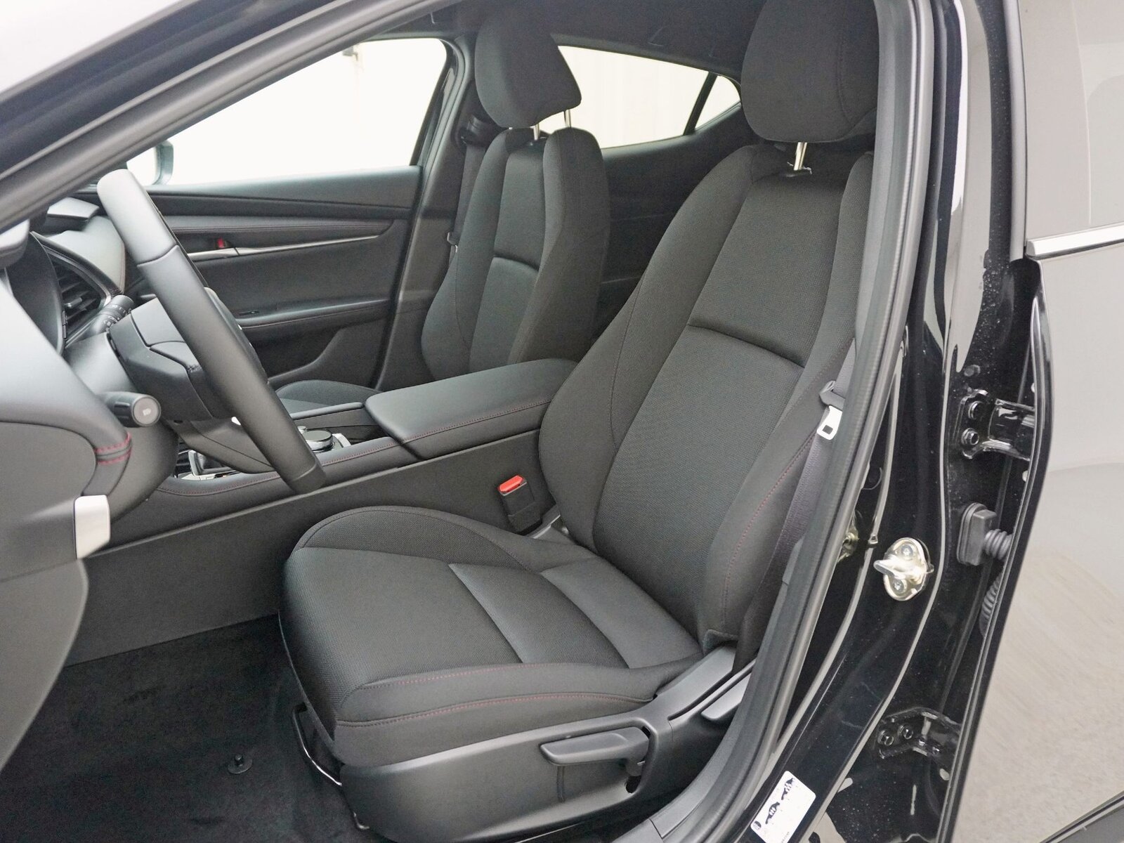 MAZDA 3 Hatchback 2.5 Homura, Hybride Léger Essence/Électricité, Voiture nouvelle, Automatique - 7