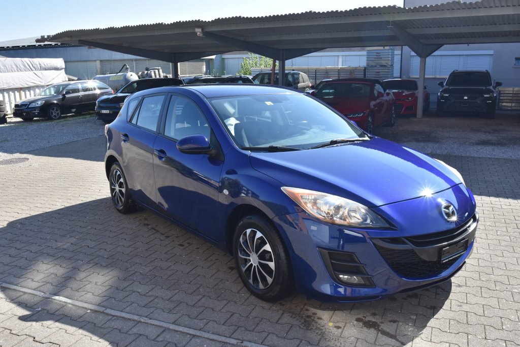 MAZDA 3 1.6 Exclusive, Petrol, Second hand / Used, Manual - 4
