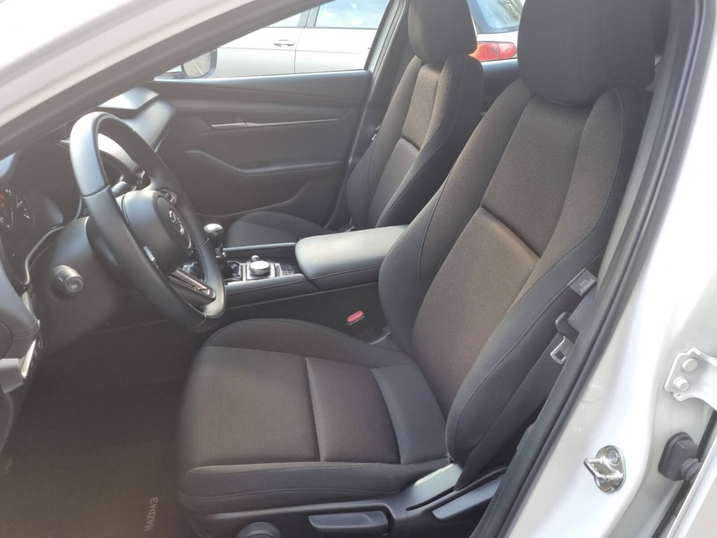 MAZDA 3 Hatchback 2.0 Ambition, Benzin, Occasion / Gebraucht, Handschaltung - 7