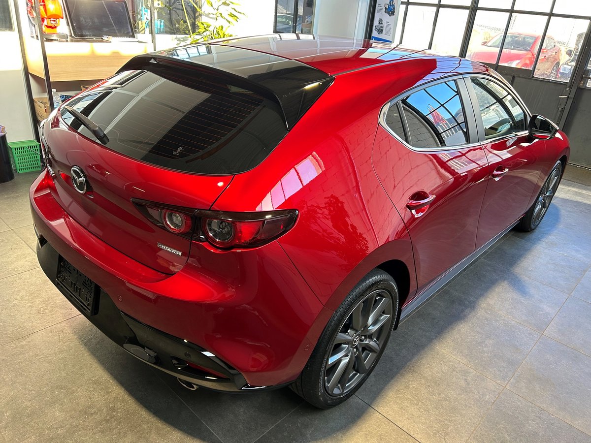MAZDA 3 Hatchback SKYACTIV-G M Hybrid 122 Ambition Automat, Mild-Hybrid Petrol/Electric, Second hand / Used, Automatic - 4