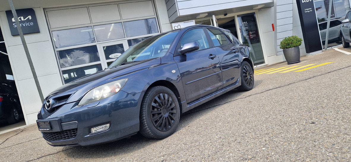 MAZDA 3 Hatchback 2.0 16V Sport