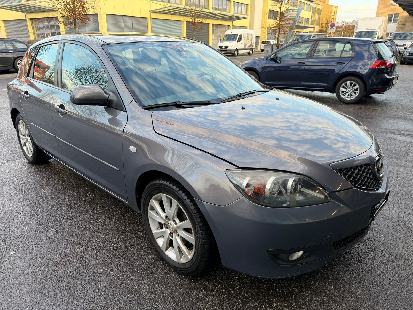 MAZDA 3 1.6 16V Confort, Benzin, Occasion / Gebraucht, Handschaltung - 4