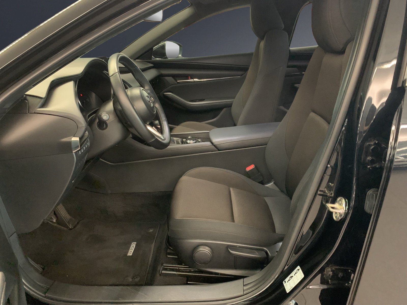 MAZDA 3 HB G 150 Ambition Plus, Hybride Léger Essence/Électricité, Occasion / Utilisé, Automatique - 6