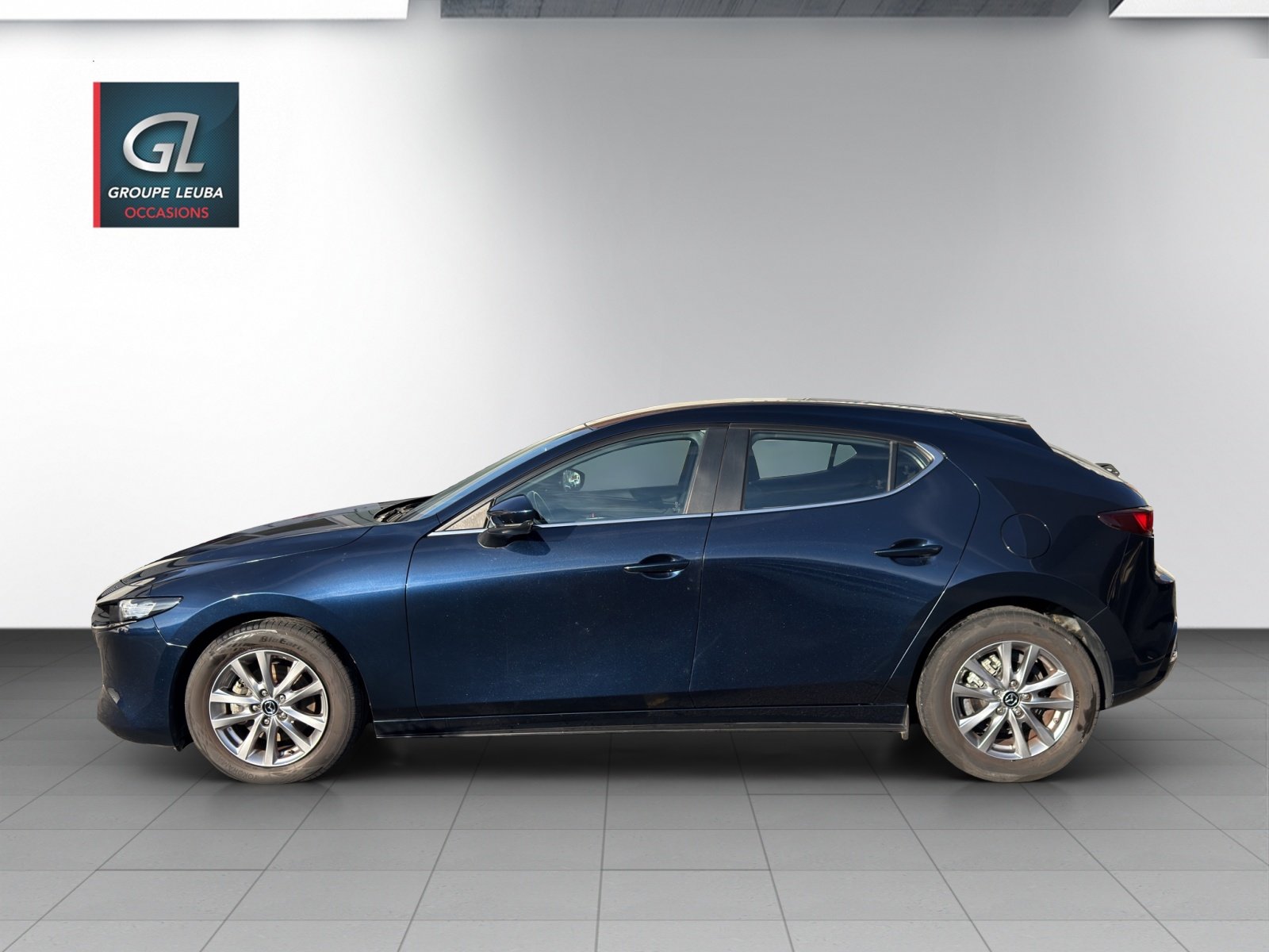 MAZDA 3 HB G MHD 122 Ambition, Mild-Hybrid Petrol/Electric, Second hand / Used, Automatic - 3