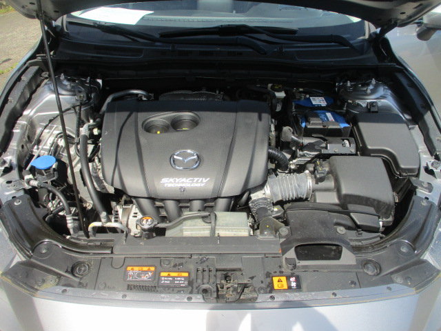 MAZDA 3 2.0 165 Revolution, Essence, Occasion / Utilisé, Manuelle - 7