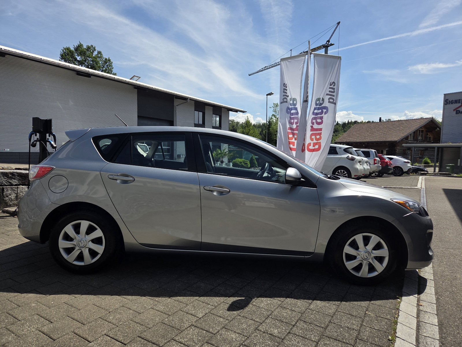 MAZDA 3 Hatchback 1.6 Exclusive, Petrol, Second hand / Used, Manual - 2