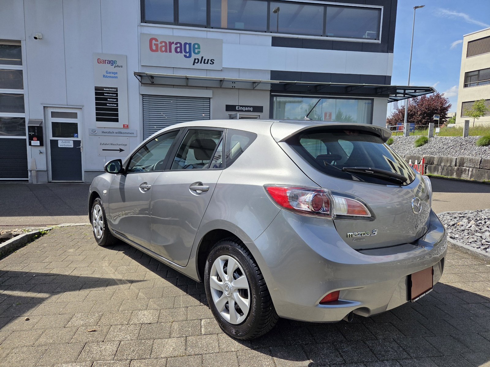 MAZDA 3 Hatchback 1.6 Exclusive, Petrol, Second hand / Used, Manual - 4