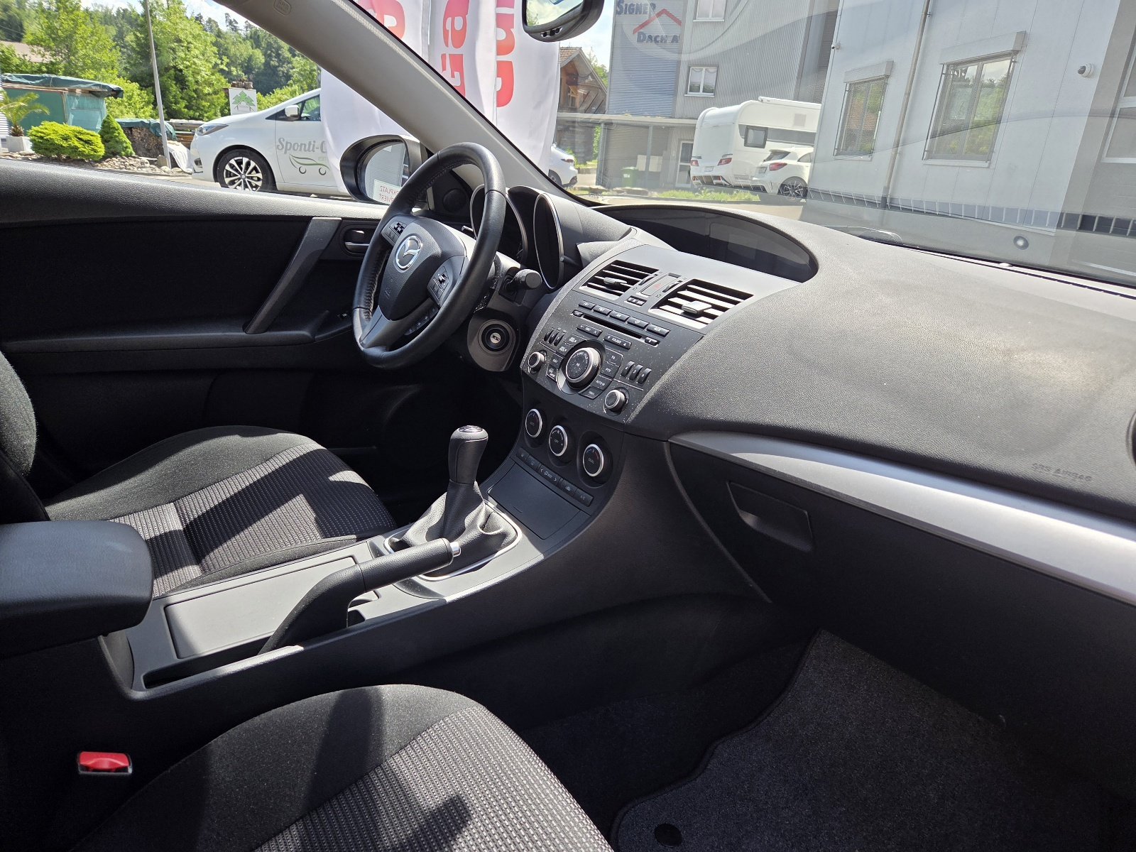 MAZDA 3 Hatchback 1.6 Exclusive, Petrol, Second hand / Used, Manual - 6