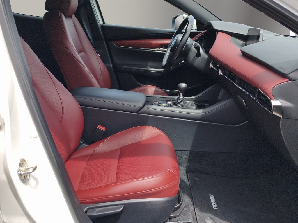MAZDA 3 Hatchback 2.0 186 Rev. AWD Luxury, Mild-Hybrid Petrol/Electric, Second hand / Used, Manual - 7