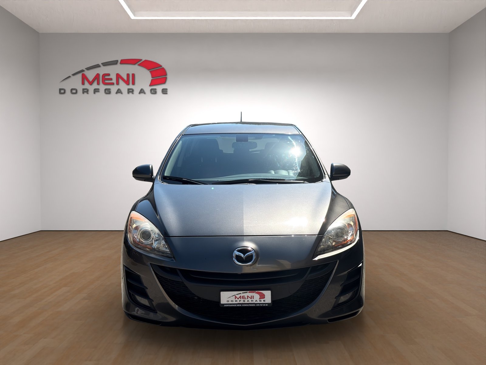 MAZDA 3 1.6 16V Confort, Essence, Occasion / Utilisé, Manuelle - 2