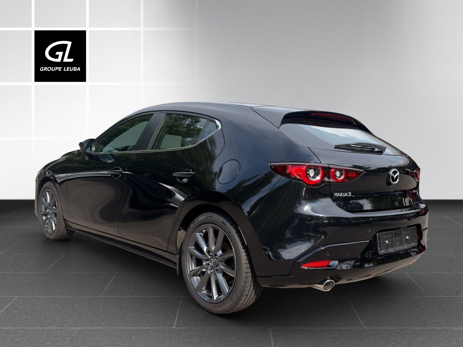 MAZDA 3 HB G 140 Centre Line A, Mild-Hybrid Petrol/Electric, Second hand / Used, Automatic - 5