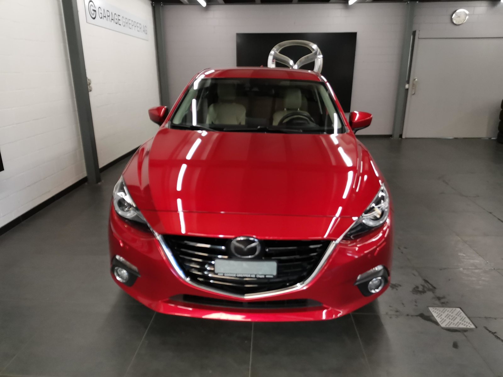 MAZDA 3 2.0 120 Revolution, Petrol, Second hand / Used, Automatic - 2