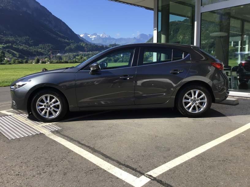 MAZDA 3 1.5 Ambition, Essence, Occasion / Utilisé, Manuelle - 4