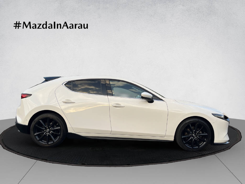MAZDA 3 Hatchback 2.0 180 Revolution AWD, Hybride Léger Essence/Électricité, Occasion / Utilisé, Manuelle - 7