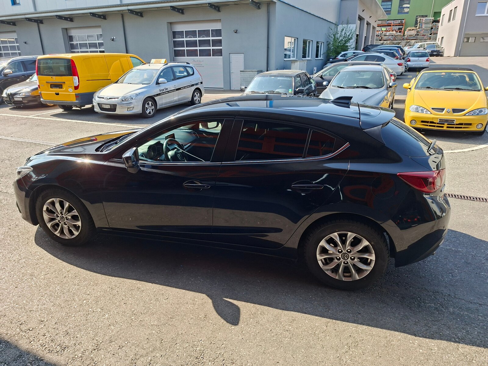 MAZDA 3 2.2 16V CD Revolution, Diesel, Occasion / Gebraucht, Handschaltung - 7
