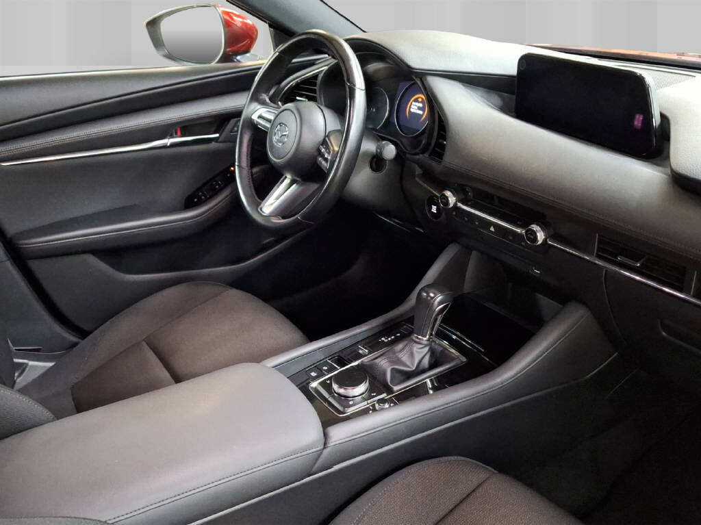 MAZDA 3 Hatchback 2.0 122 Revolution, Hybride Léger Essence/Électricité, Occasion / Utilisé, Automatique - 5