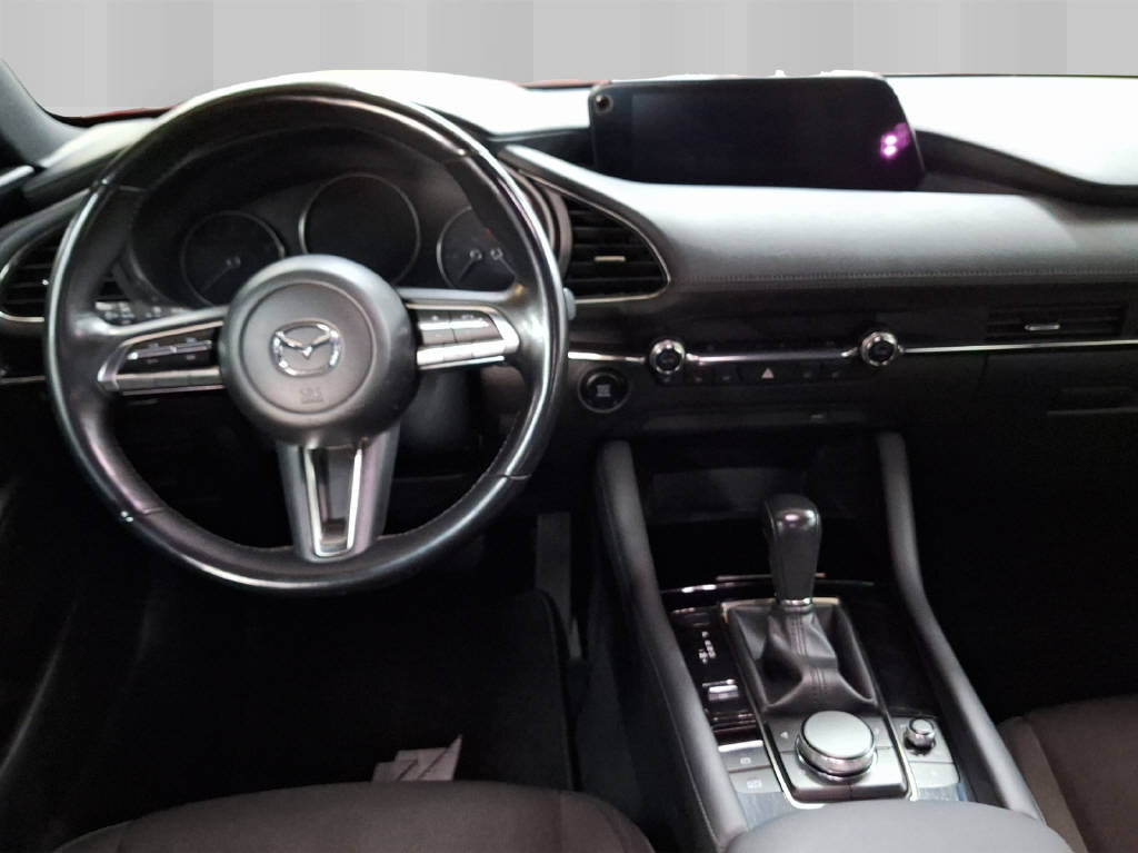 MAZDA 3 Hatchback 2.0 122 Revolution, Hybride Léger Essence/Électricité, Occasion / Utilisé, Automatique - 6