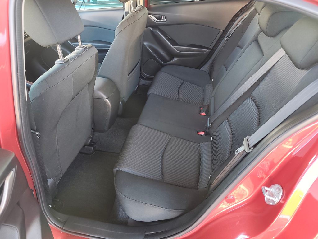 MAZDA 3 2.0 120 Ambition Plus SDN, Essence, Occasion / Utilisé, Manuelle - 6