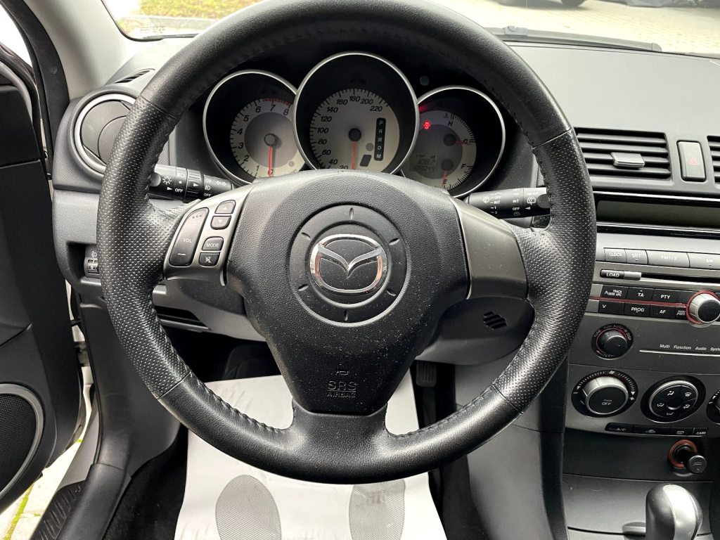 MAZDA 1.6 Confort, Essence, Occasion / Utilisé, Automatique - 6