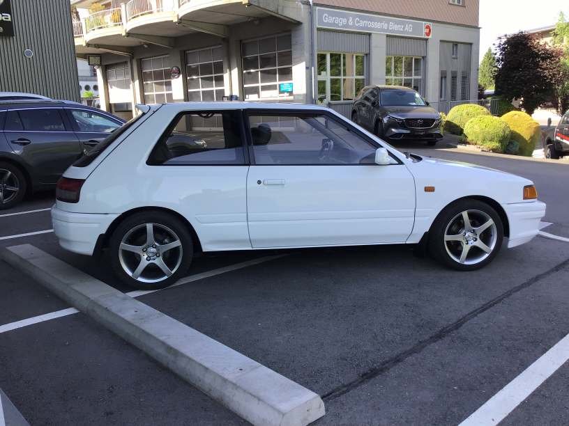 MAZDA 323 GT-X Turbo 4x4, Benzin, Occasion / Gebraucht, Handschaltung - 3