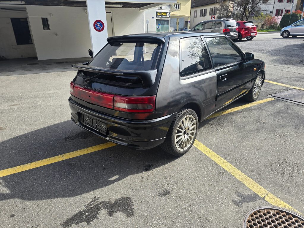 MAZDA 323 1.8i 16V Turbo GT-R 4WD, Benzina, Occasioni / Usate, Manuale - 6