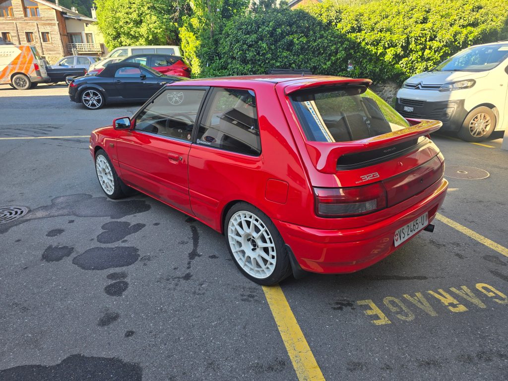 MAZDA 323 1.8i 16V Turbo GTX 4WD, Benzina, Occasioni / Usate, Manuale - 7