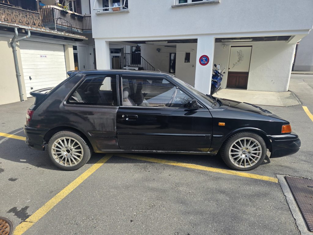 MAZDA 323 1.8i 16V Turbo GT-R 4WD, Benzina, Occasioni / Usate, Manuale - 5