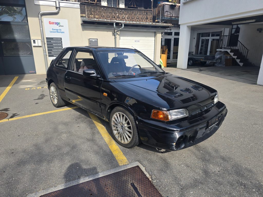 MAZDA 323 1.8i 16V Turbo GT-R 4WD
